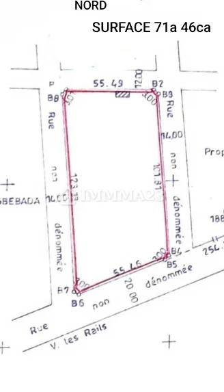 À vendre terrain 12 lots à Adétikopé Hôtel GMK — 01 lot : 16 000 000 FCFA (vente)
12 lots collés clôturés très bien situés en angle de 04 différentes rues, avec accès direct au goudron de la RN1